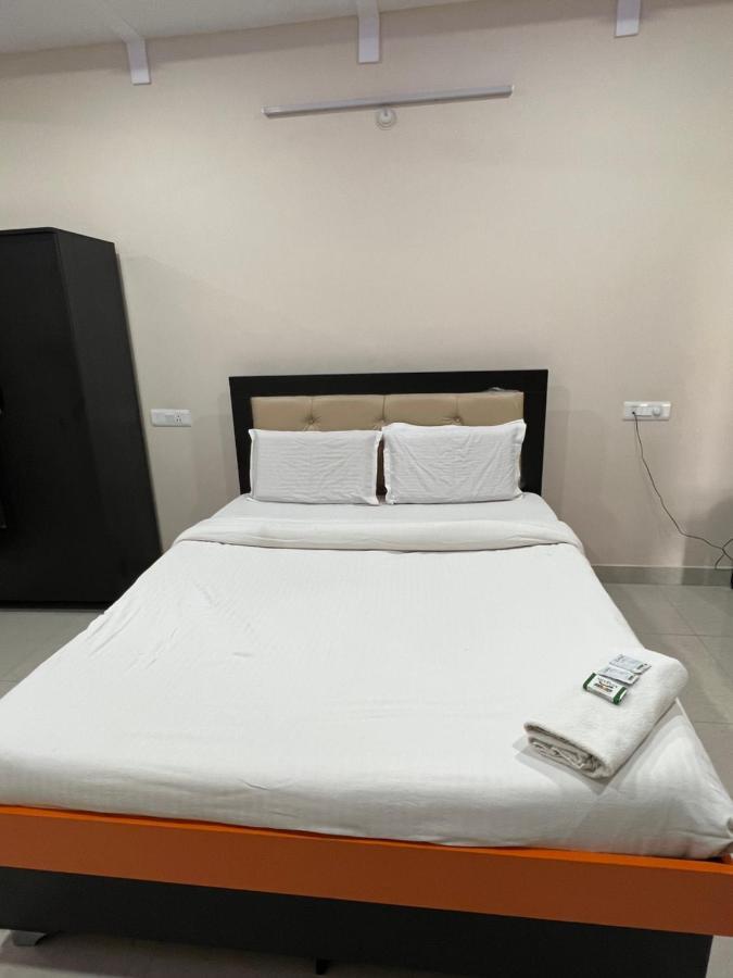5 Star Grand 호텔 샴샤바드 외부 사진