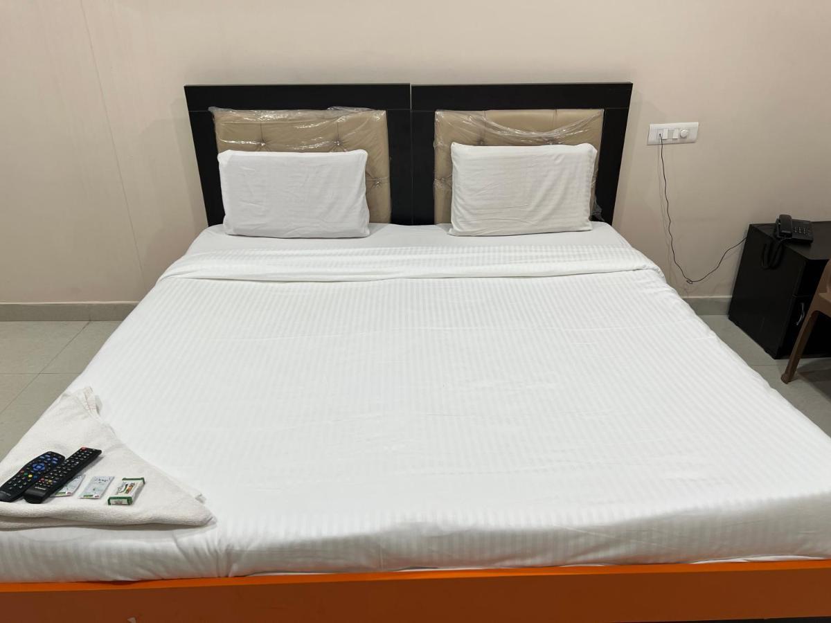 5 Star Grand 호텔 샴샤바드 외부 사진